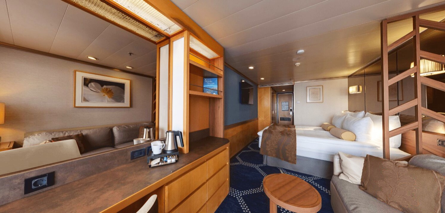residential ship staterooms - Oceanview