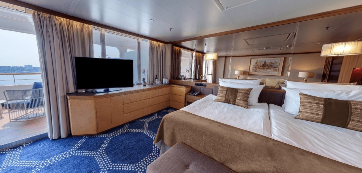 residential ship staterooms - Suite